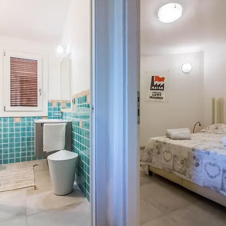 Guesthost - Il Poggio Nest With Garden And Parking Apartment *