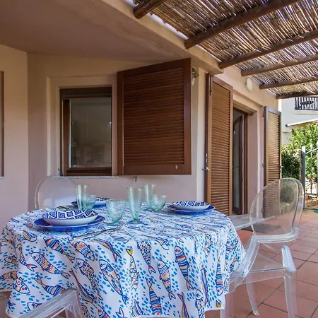 Guesthost - Il Poggio Nest With Garden And Parking Daire Porto Cervo