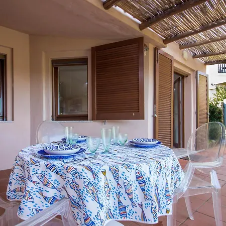 Guesthost - Il Poggio Nest With Garden And Parking Daire *