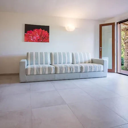 Guesthost - Il Poggio Nest With Garden And Parking Daire Porto Cervo